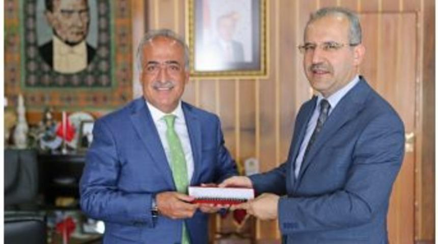 Başsavcı İnal&rsquo;dan Rekt&ouml;r &Ccedil;omaklı&rsquo;ya Veda Ziyareti