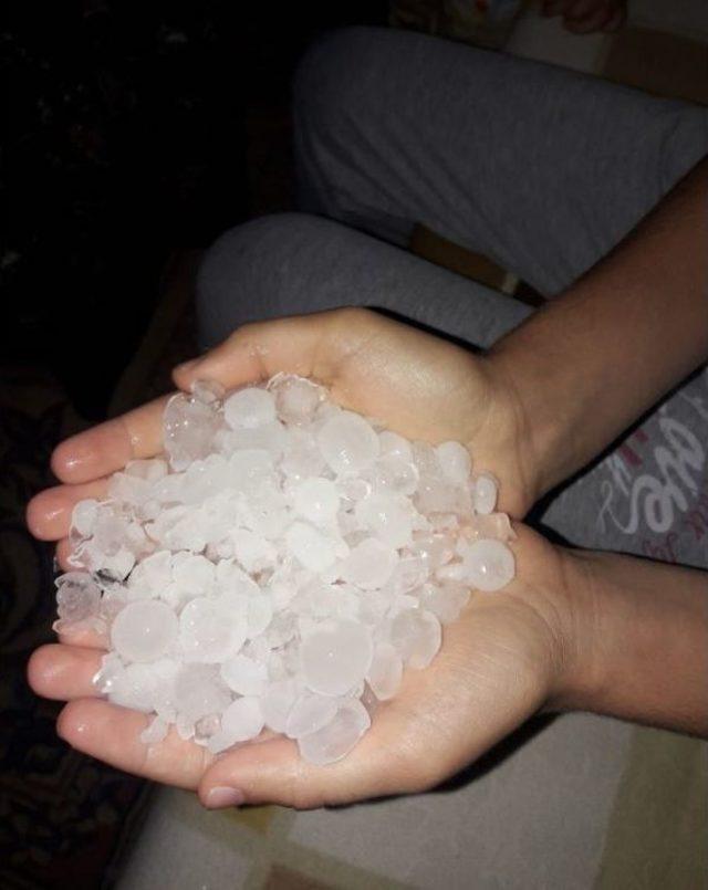 Silivri&rsquo;de Dolu Yağışı Başladı 2