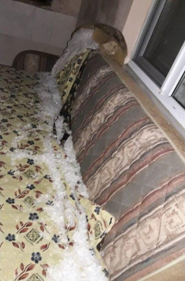 Silivri&rsquo;de Dolu Yağışı Başladı 3