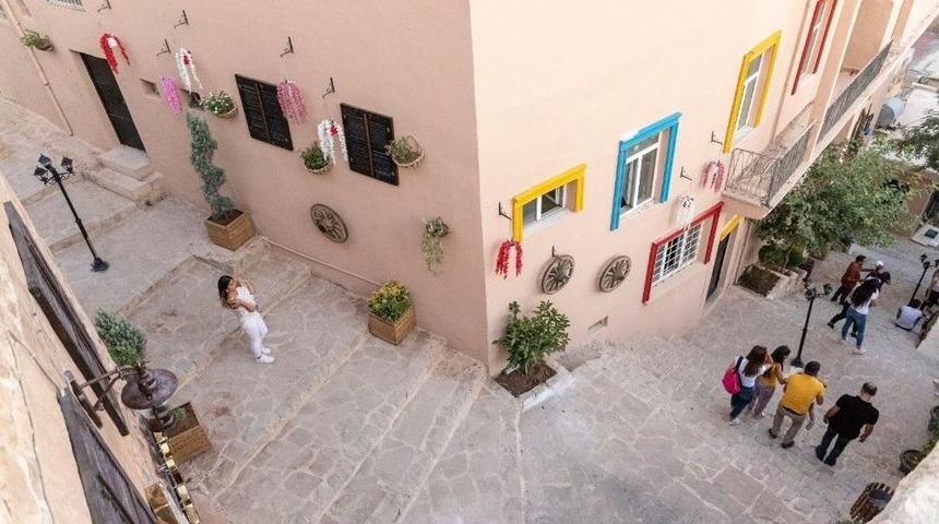 Tarihi Sokaklardaki Restorasyon G&ouml;z Kamaştırıyor