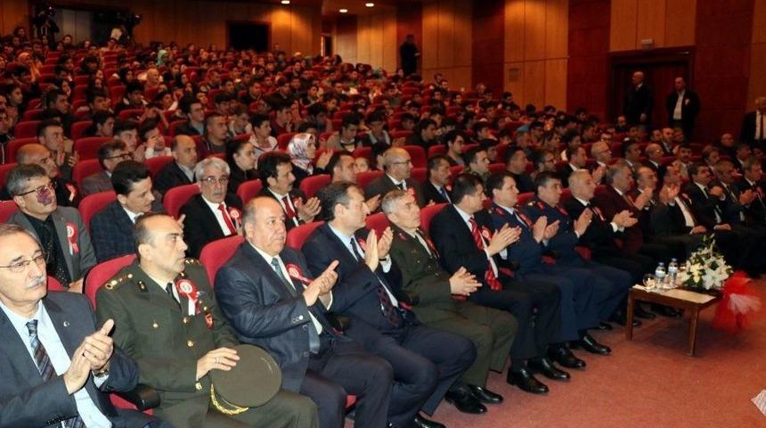 Milli Şair Mehmet Akif Ersoy Kayseri&rsquo;de Anıldı