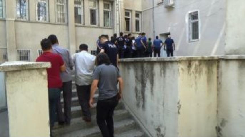 D&uuml;ğ&uuml;nde Arbede &Ccedil;ıkartan 2 Maganda Tutuklandı