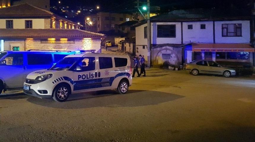 Kastamonu&rsquo;da &Ccedil;ıkan Bı&ccedil;aklı Kavgada Bir Kişi Yaralandı