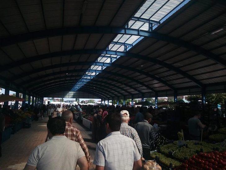 Acıgöl Kapalı Pazar Yeri Hizmete Girdi G3