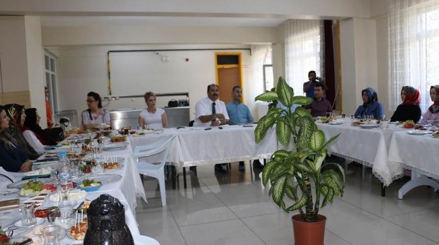 Okul &Ouml;ncesi Eğitim Ele Alındı