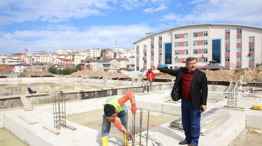 Darıca Darıca Bağlarbaşı Ortaokulu Kapalı Spor Salonu Y&uuml;kseliyor