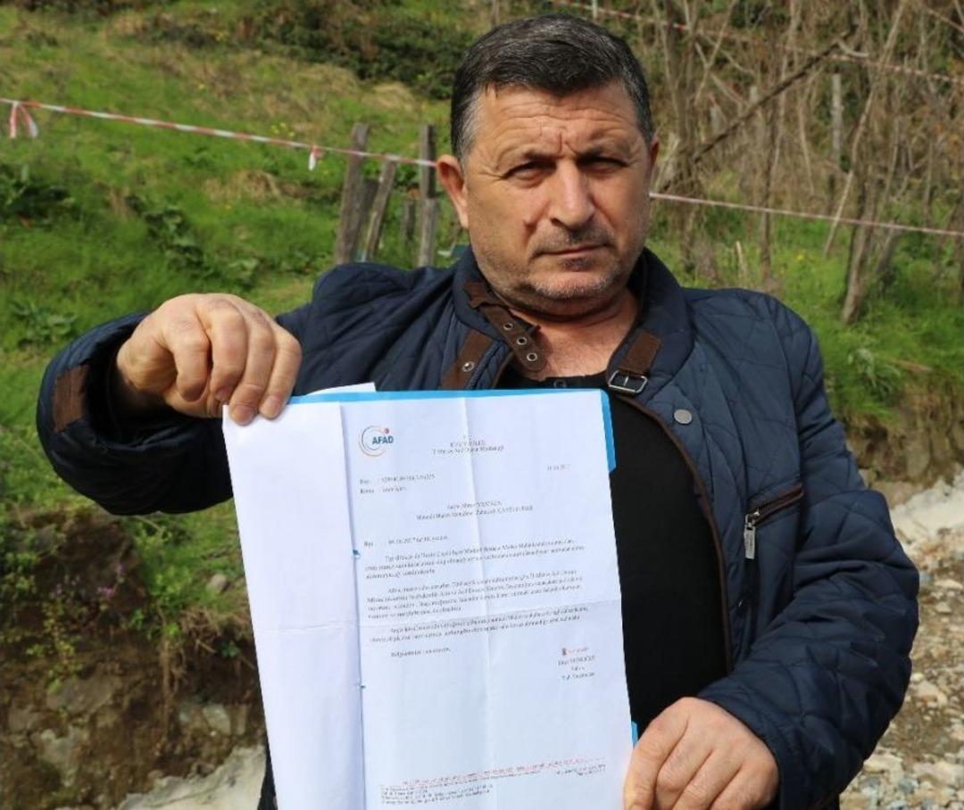 Rize&rsquo;de Altında Maden İşletmesi Olan K&ouml;y Kayıyor