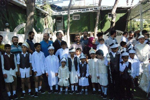 Şanlıurfa’da Ailesinin Maddi Durumu İyi Olmayan 200 Çocuk Sünnet Edildi