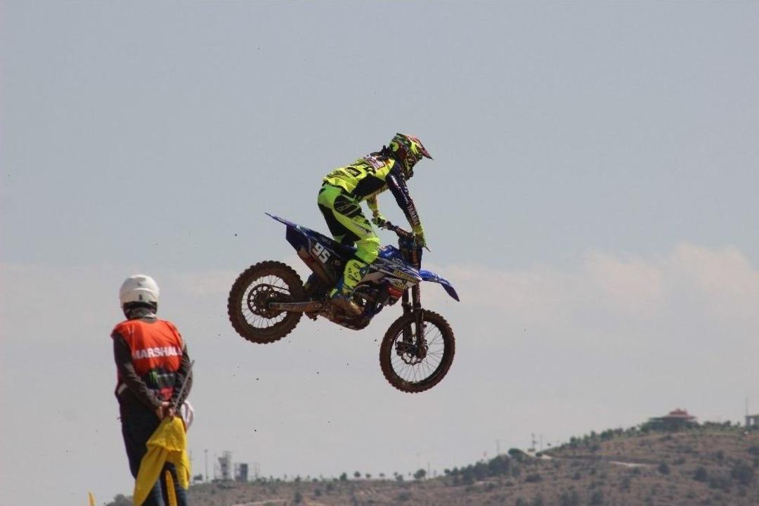 D&uuml;nya Motokros Şampiyonası Sıralama Yarışları Yapıldı