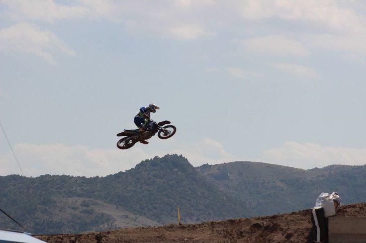 Dünya Motokros Şampiyonası Sıralama Yarışları Yapıldı G1