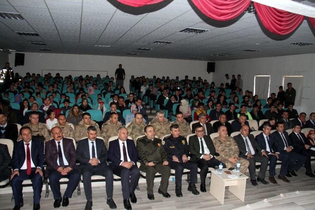 İstiklal Marşı&rsquo;nın Kabul&uuml;n&uuml;n 97&rsquo;nci Yıl D&ouml;n&uuml;m&uuml; Kutlandı