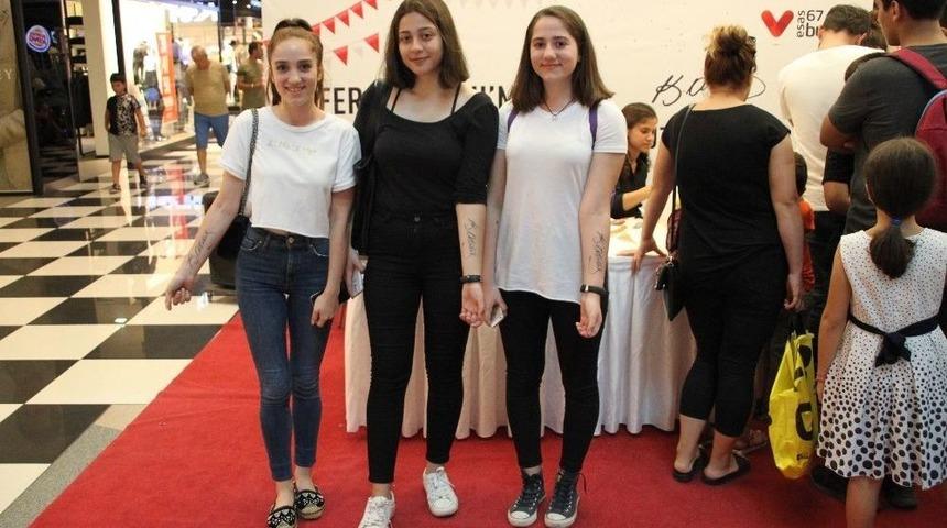 Zafer Bayramı’nı Atatürk İmzası İle Kutladılar