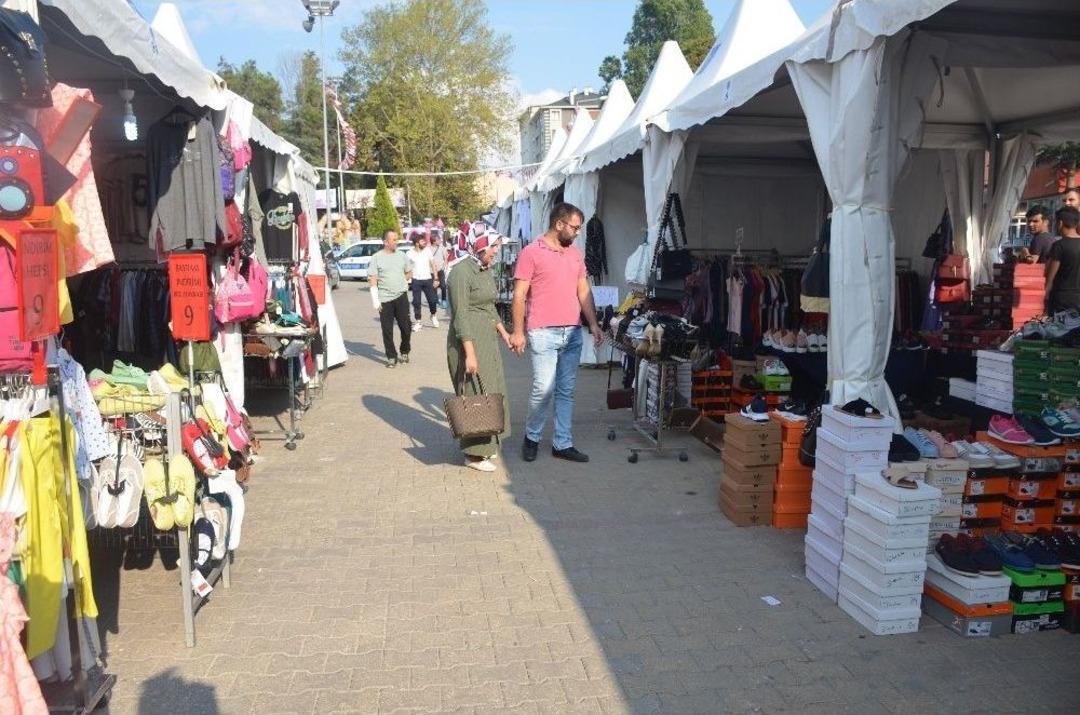 Bilecik&rsquo;te Esnaf Ve Sanatkarlar Alışveriş G&uuml;nleri Başladı