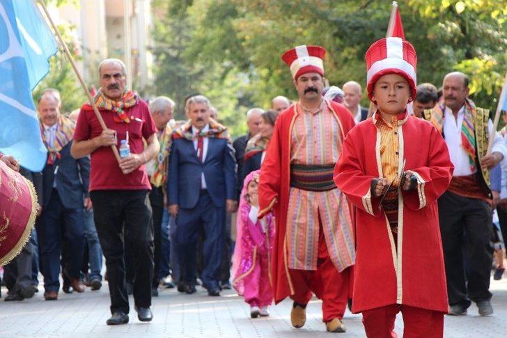 Başkan Destici Yörük Etkinliklerinde Vatandaşlarla Buluştu G3