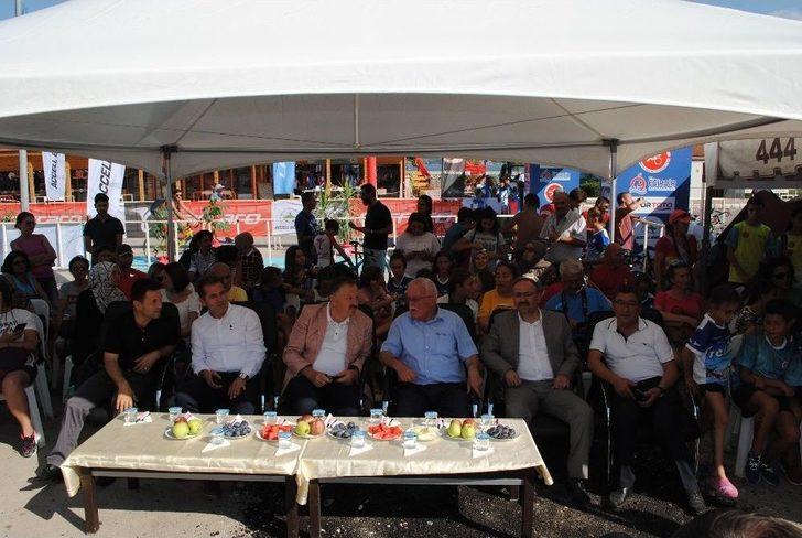 Triatlon Şampiyonları Ödüllerini Aldı G1