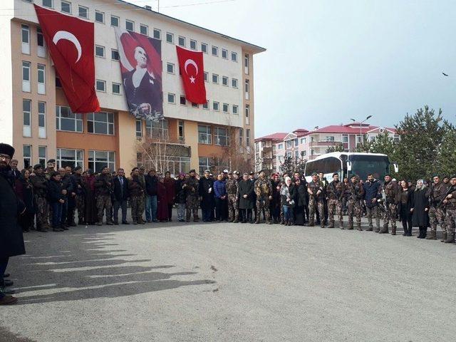 Ardahan’dan Özel Harekatçılar Afrin’e Uğurlandı