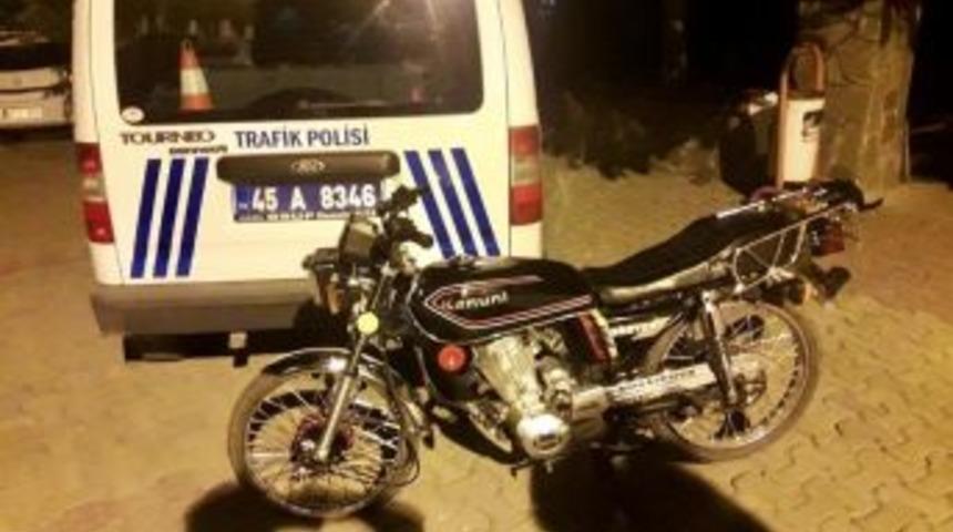 Sarıg&ouml;l&rsquo;de &Ccedil;alınan Motosiklet Bir G&uuml;nde Bulundu