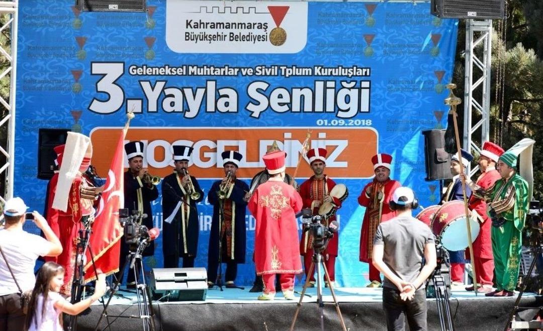 Muhtarlar 3. Yayla Şenliği&rsquo;nde Buluştu