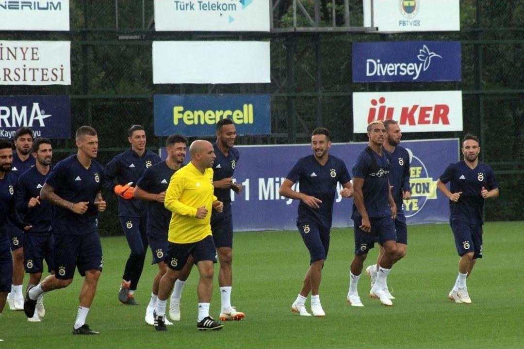 Fenerbah&ccedil;e Yeni Sezon Hazırlıklarına Devam Etti