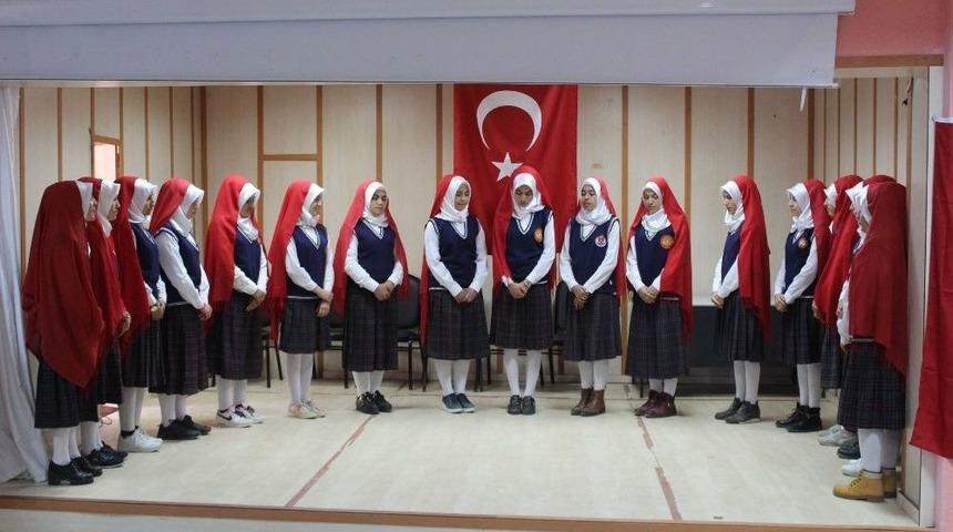 Samsat&rsquo;ta Mehmet Akif Coşku İle Anıldı