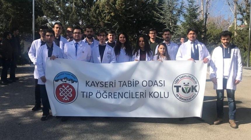 Kayseri&rsquo;de Okuyan Tıp &Ouml;ğrencileri Anıtkabir&rsquo;i Ziyaret Etti