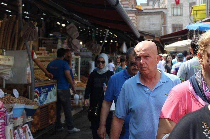 (özel) Eminönü’nde Bayram Alışverişi Yoğunluğu G2