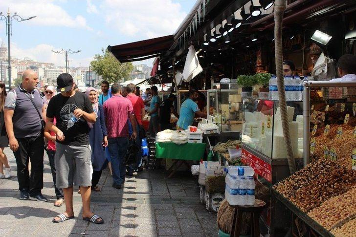 (özel) Eminönü’nde Bayram Alışverişi Yoğunluğu G3