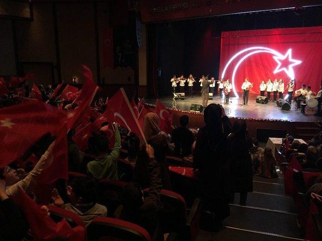 Üsküdar’da Ortaokullar Arası İstiklal Marşı’nı Güzel Okuma Yarışmasının Finali Yapıldı