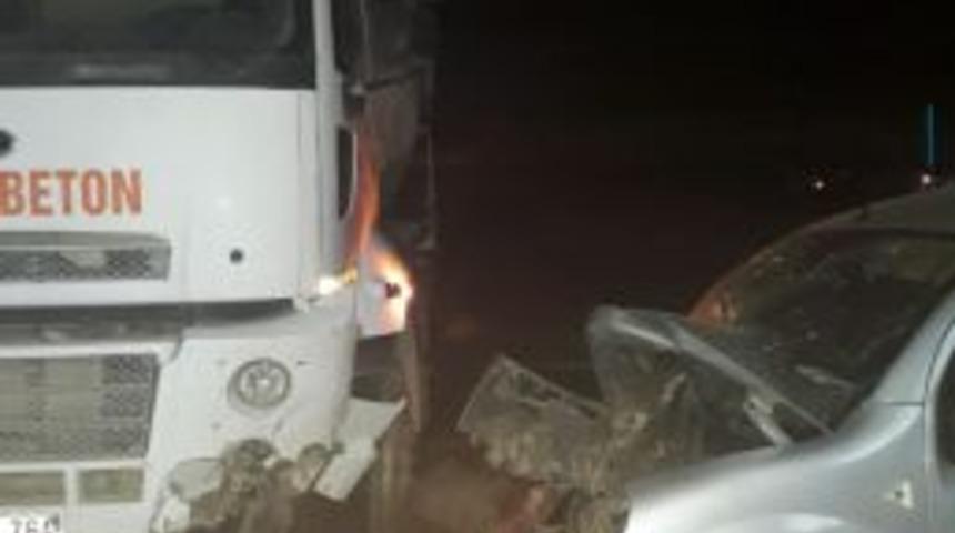 Midyat’ta Trafik Kazası: 2 Yaralı