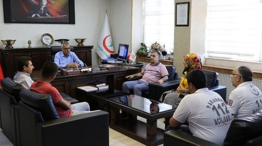 Sağlık Müdürü Öz, 112 Çalışanlarını Tebrik Etti