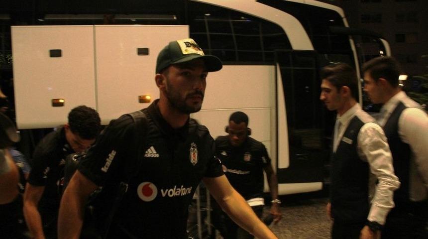 Beşiktaş Kafilesi Bursa&rsquo;ya Geldi