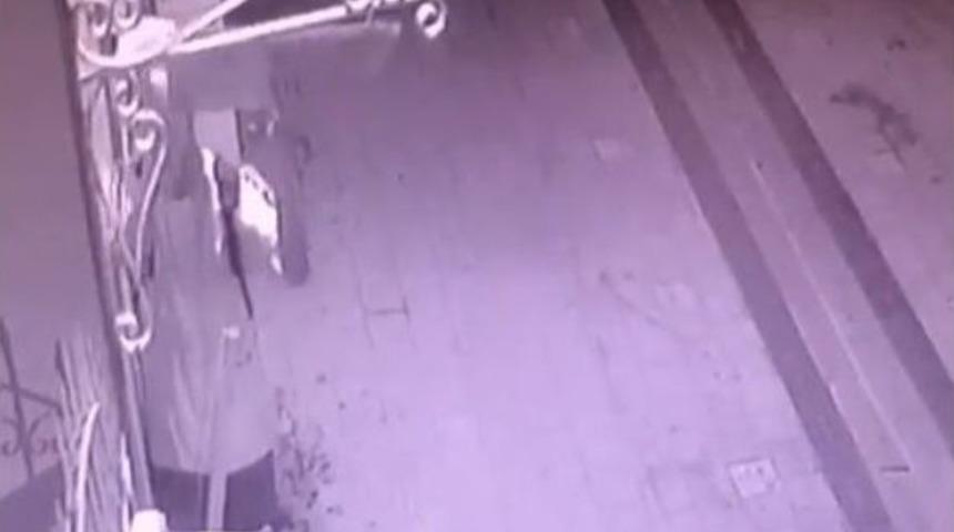 "b&ouml;ylesi Ne G&ouml;r&uuml;ld&uuml;, Ne Duyuldu" Dedirten Hırsızlık Olayı