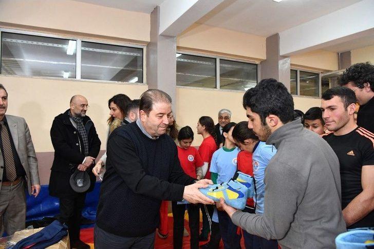 Maltepe’den Çıldırlı Sporculara Destek G5