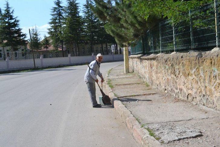 Şuhut Belediyesi Bayram Hazırlıklarına Devam Ediyor G4