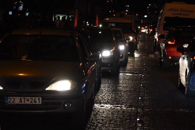 Çanakkale’de Feribot Yoğunluğu