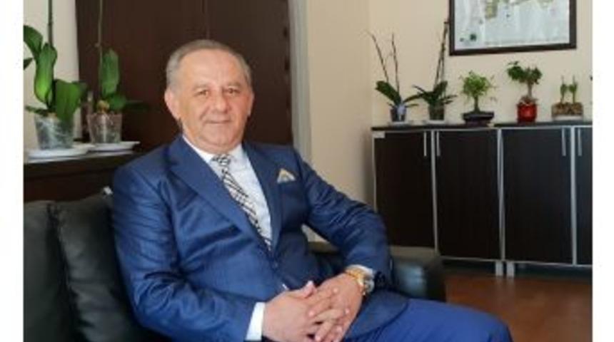Prof. Dr. Ali Arslantaş Kan Bağışının &Ouml;nemine Dikkat &Ccedil;ekti