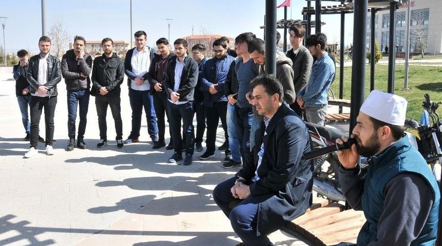 &Uuml;niversiteli &Ouml;ğrenciler &ldquo;zeytin Dalı&rdquo; Harekatına Dualarla Destek Oldu