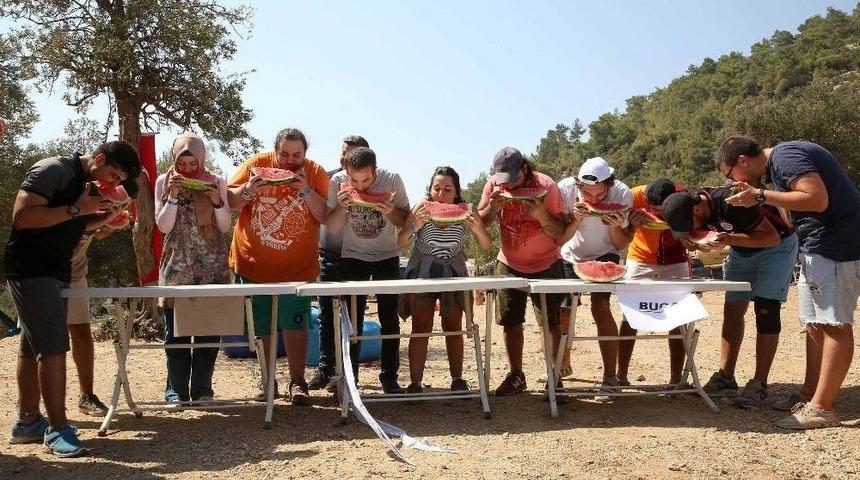 Bu Festivalde Teknolojiye Yer Yok