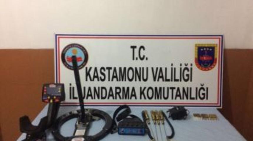 Kastamonu’da Kaçak Kazı Yapan 3 Kişi Gözaltına Alındı