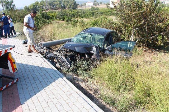 Antalya’da Kaza Ucuz Atlatıldı