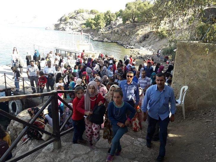 Bahçesaraylı Öğrenciler Van’ın Tarihi Turistik Yerlerini Gezdi G4