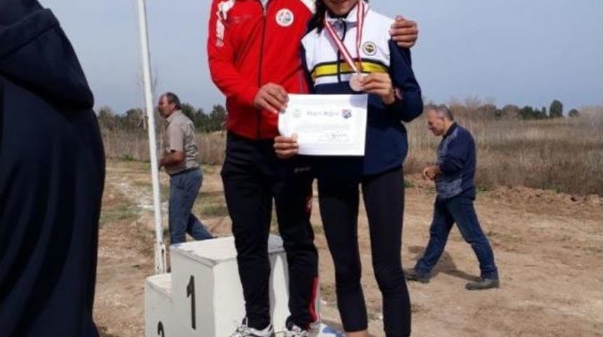 Zeynep Bayçınar, Fransa’da Türkiye’yi Temsil Edecek