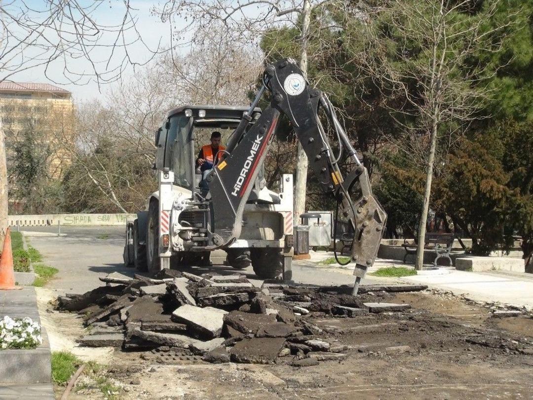 Gezi Parkı&rsquo;nda &Ccedil;evre D&uuml;zenleme &Ccedil;alışmaları Başladı