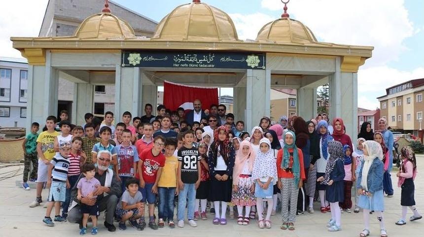 Kur&rsquo;an B&uuml;lb&uuml;lleri 15 Temmuz Şehitleri İ&ccedil;in Okudu