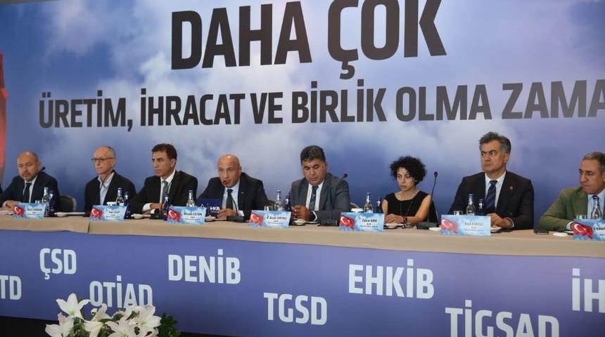 İhracat&ccedil;ılardan Kur Dalgalanmasına Karşı &rsquo;daha &Ccedil;ok İhracat&rsquo; &Ccedil;ağrısı