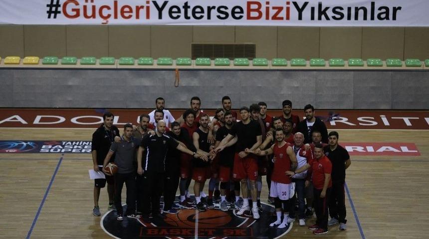Eskişehir Basket&rsquo;ten Taraftara &Ccedil;ağrı
