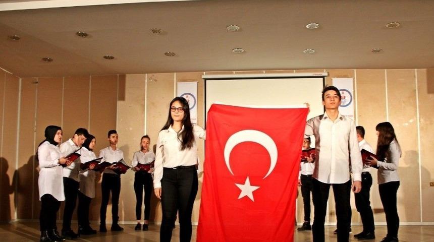 Kastamonu&rsquo;da İstiklal Marşı&rsquo;nın Kabul&uuml; Ve Mehmet Akif Ersoy&rsquo;u Anma Programı Yapıldı