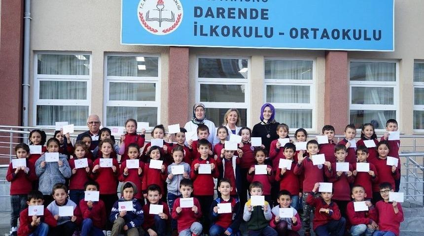 Öğrencilerden Askerlere Duygu Dolu Mektup