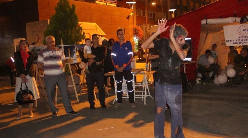 Konya&rsquo;da 17 Ağustos Marmara Depremi Unutulmadı, Unutturulmadı