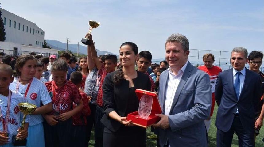 Kaymakam B&uuml;y&uuml;knal&ccedil;acı Helallik İstedi